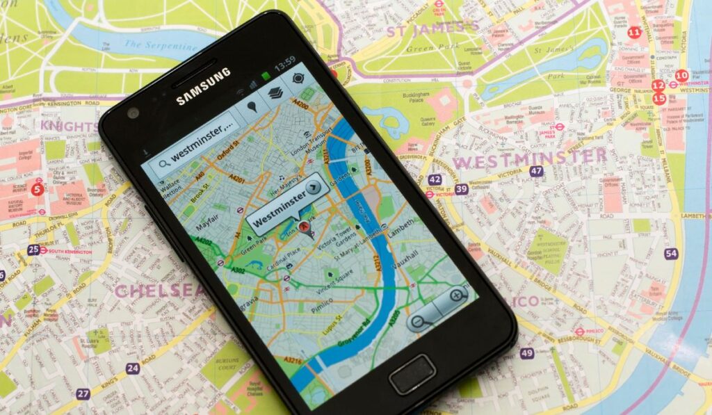 Google Maps desafia o AllTrails - Imagem: Canva/Reprodução