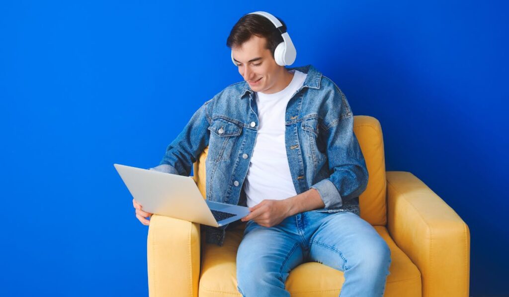 Cursos Gratuitos Online com Certificado - Imagem: Canva/Reprodução