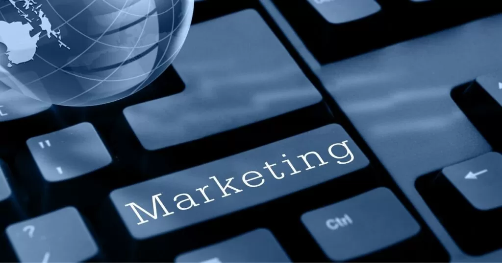 8 passos para o sucesso do Geomarketing. Reprodução: canva